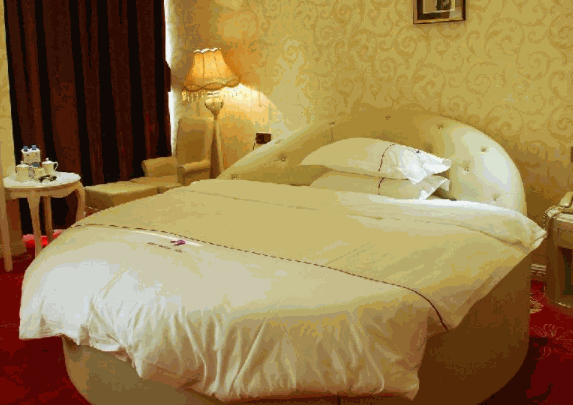 百纳时尚连锁酒店